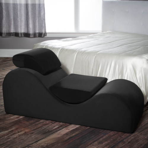 Liberator Esse Lounge Chair